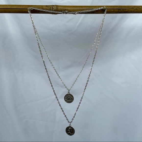 🔮Half Penny Antique Inspired Necklace - Picture 7 of 7